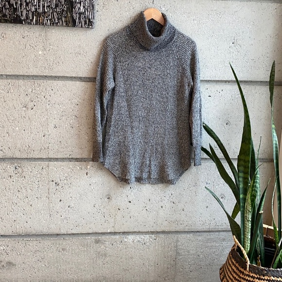 RD Style Longer Length Turtleneck Sweater - Picture 1 of 7
